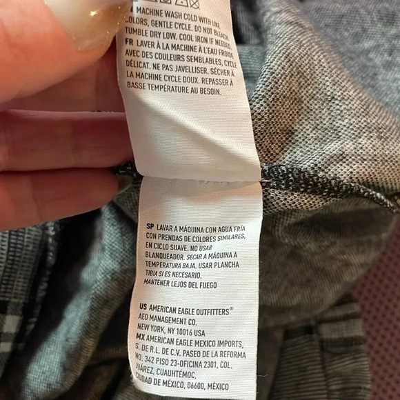 American eagle black and white plaid high waist shorts size medium - Picture 7 of 8